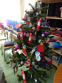 にじいろ学級のクリスマスツリー